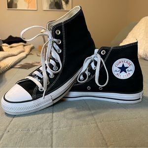 High top converse, black, women’s size 9, men’s size 7